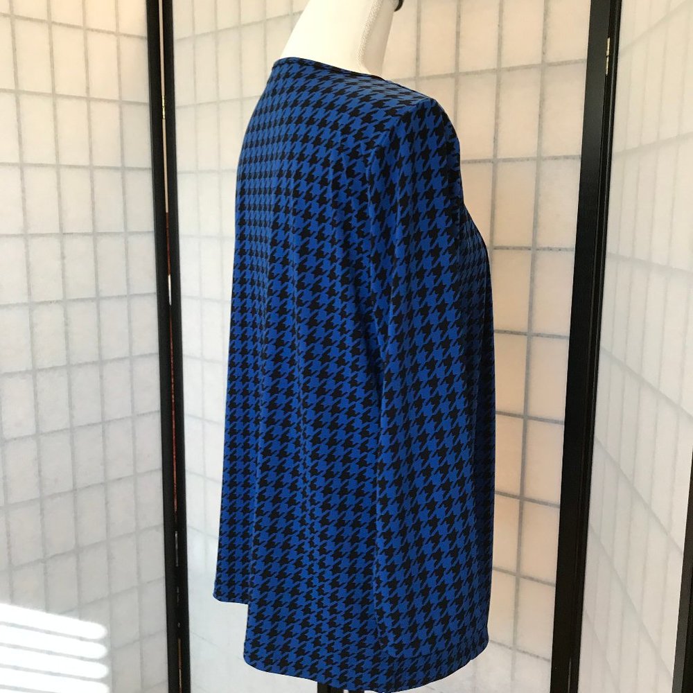 Jones New York - Pleated front Shirt - Picture 7 of 11
